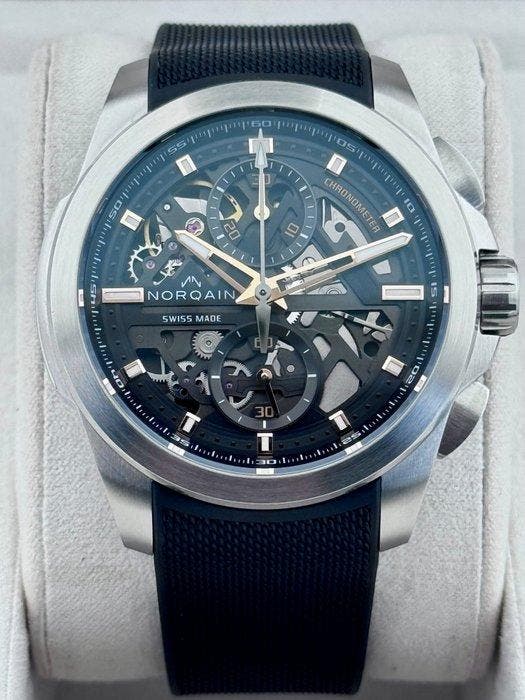 Norqain - Independence Skeleton Automatic Chronograph 8K, Bijoux, Sacs & Beauté, Montres | Hommes