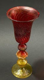 Murano Italia - Anni 60 - H 19,5 cm - Kelk - Glas, Antiek en Kunst