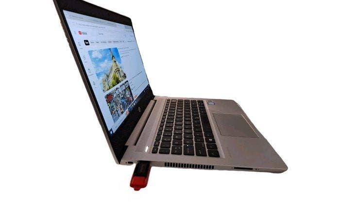 HP HP Core i3 8e génération SSD - Laptop, Games en Spelcomputers, Spelcomputers | Overige Accessoires