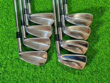 Titleist 690MB golfset 3/pw stiff flex golfclubs (Iron Sets), Sport en Fitness, Ophalen of Verzenden, Zo goed als nieuw, Club