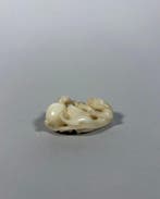 Sculpture en jade néphrite - jade - China - Qing Dynastie