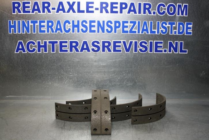 Remschoenen Opel Kadett B vooras!, Autos : Pièces & Accessoires, Commande, Envoi