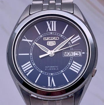 Seiko - Seiko 5 Automatic Day-Date - Zonder minimumprijs -