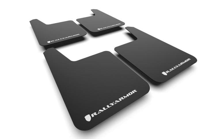 Rally Armor Universal Basic Plus Set w/ White Logo, Autos : Divers, Accessoires de voiture, Enlèvement ou Envoi