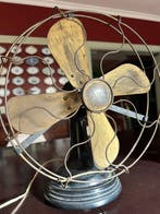 Elektrische ventilator - Zeldzaam AEG antiek, Antiquités & Art