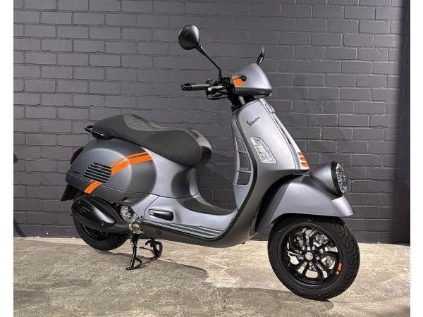 Veiling - Vespa GTV 310 HPE, Fietsen en Brommers, Scooters | Vespa