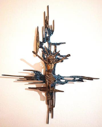 Kruis - Verguld brons - 1970-1980 - Geïnspireerd door Dalí -