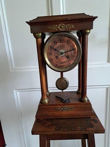Pendule portique - Junghans - - Chêne - 1910-1920, Antiek en Kunst