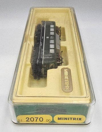 Minitrix N - 2070 - Elektrische locomotief (1) - Klasse 140, Hobby en Vrije tijd, Nieuw