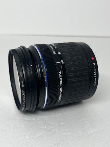 Olympus ZUIKO DIGITAL ED 40-150mm F4.0-5.6 Objectif