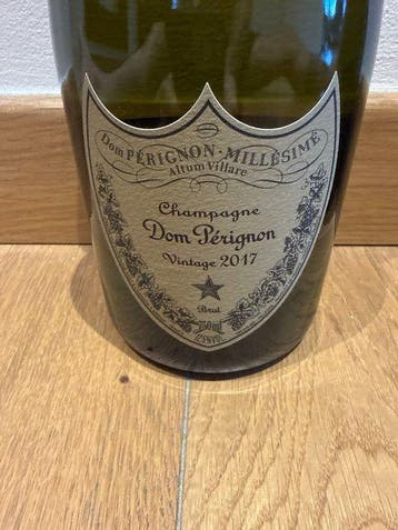 2017 Dom Pérignon - Champagne Brut - 2 Flessen (0.75 liter), Nieuw