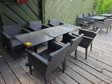 (76x) Terrastafels- en stoelen Satelliet, Zakelijke goederen, Nieuw in verpakking