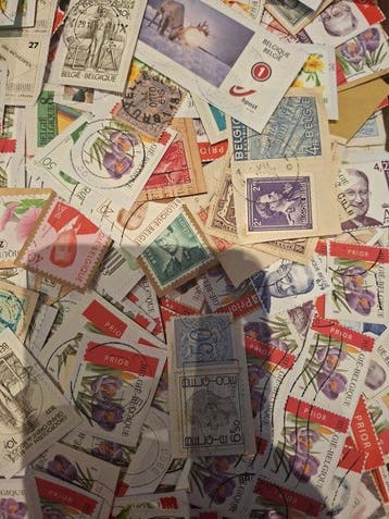 België - Zeer fraaie verzameling van 9 kg geannuleerde
