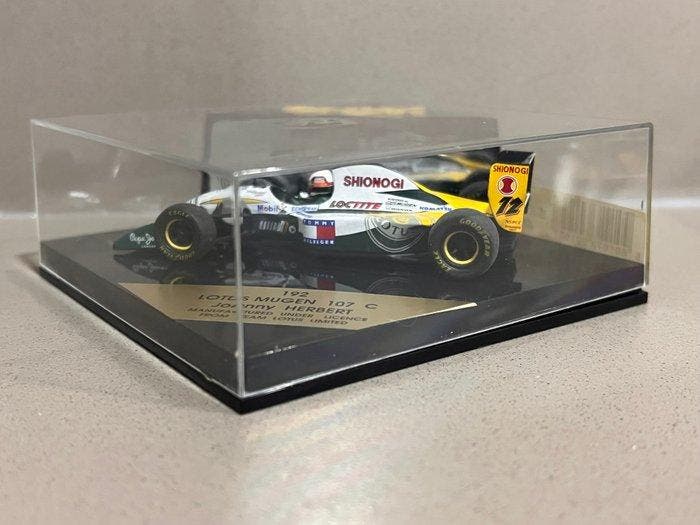 Onyx & Minichamps 1:43 & 1:8 - Model bestelwagen (2) - Lot, Hobby & Loisirs créatifs, Voitures miniatures | 1:5 à 1:12