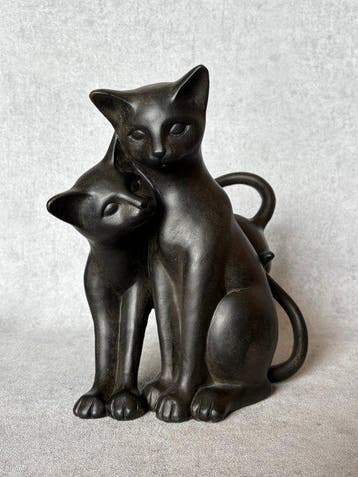 Beeld, Knuffelende katten - 25 cm - Hars, Antiek en Kunst