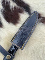 Keukenmes - Volledig tang, zwart handvat — Duitse J2-mes -