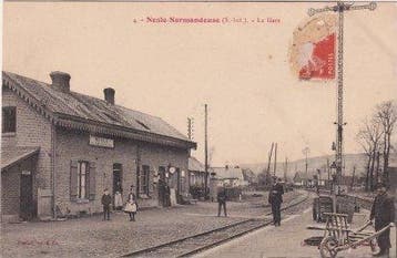 Frankrijk - Treinen / Spoorwegen - stations - Ansichtkaart, Gelopen