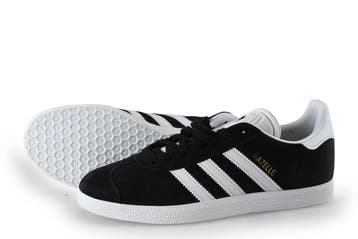 Adidas Sneakers Jongens in maat 38½ Zwart, Enfants & Bébés, Vêtements enfant | Chaussures & Chaussettes, Verzenden, Schoenen