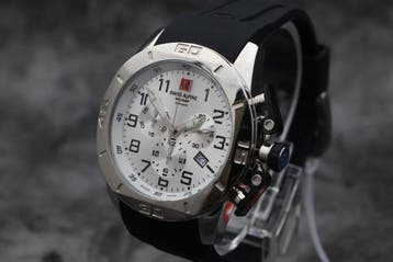 Swiss Alpine Military - Tornado - Sans prix de réserve -