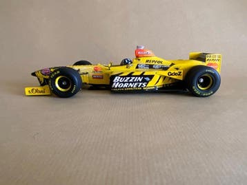 Minichamps 1:18 - Voiture miniature - JORDAN Mugen Honda 198