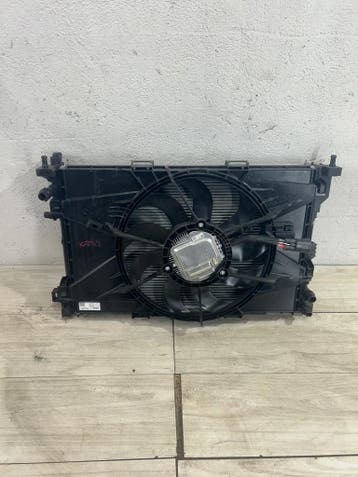Skoda Kamiq 2023 koelradiator met ventilator, Verzenden, Gebruikt