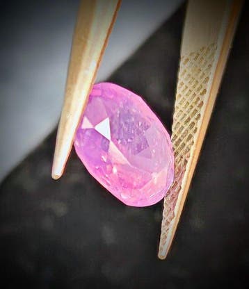 Rose Saphir - 1.43 ct - Lotus Gemology (Thaïlande) -
