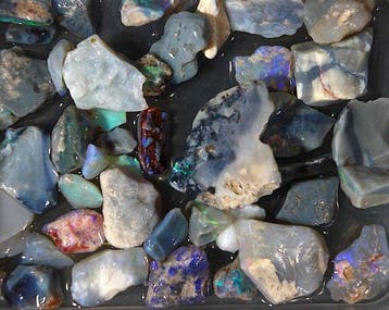 Geen reserve - ct. 101,30 Australische ruwe opaal - Ruw-