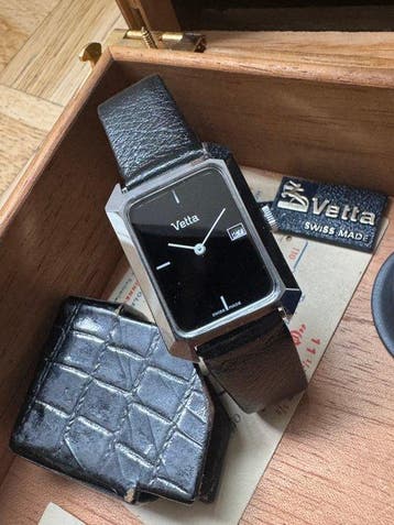 Wyler Vetta - octogonal case - black dial date. NOS extra