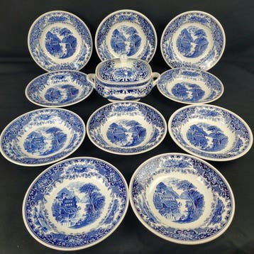 Myott, Son &Co.Ltd - 10 Personen - Serie: Old England - Bol, Antiquités & Art