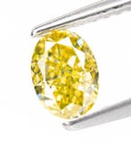 1 pcs Diamant (Natuurlijk gekleurd) - 0.77 ct - Ovaal -