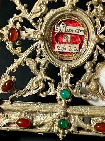 Reliekhouder - Legering - 1800-1850 - Ex Tunicam D.N.J.C, Antiek en Kunst