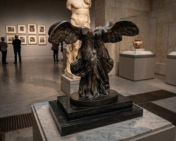 Salvador Dali (1904-1989) - sculptuur, The Two Nikes,