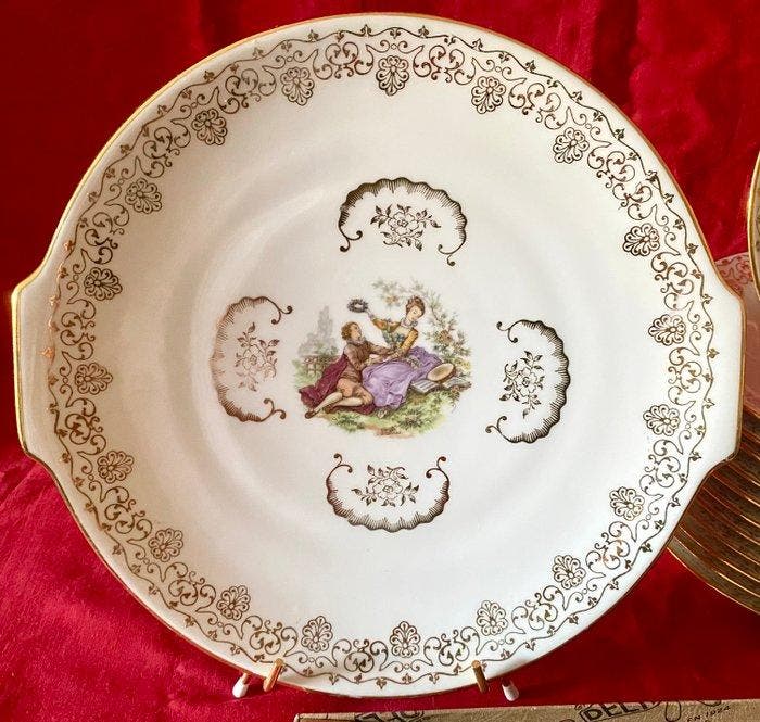 Limoges PL Porcelaine limousine - Delinox - Gebak/taartset, Antiquités & Art, Antiquités | Meubles | Tables