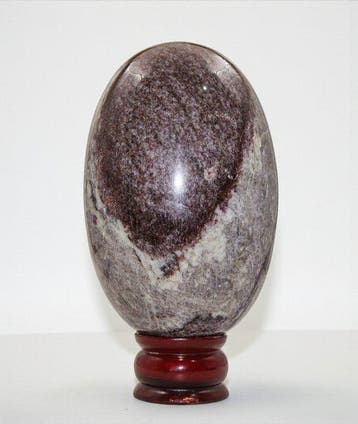 Verzamelaarkwaliteit robijn in Matrix Crystal Lingam – Grote