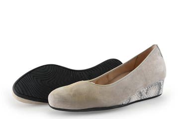 Hassia Instappers in maat 37 Beige, Hassia, Verzenden, Zo goed als nieuw, Instappers
