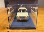 Tim und Struppi Modellauto Tintin Car N°67 - Hitchhiker in, Nieuw