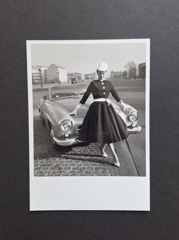 F.C. Gundlach - Robe bleu nuit, Berlin, 1956