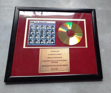 Beatles - Article décoratif, CD, Plaque - 2002 - Certificat,, Cd's en Dvd's, Nieuw in verpakking