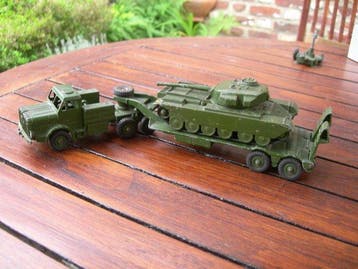 Dinky Toys 1:43 - Model militair voertuig (3) - Dinky Toys