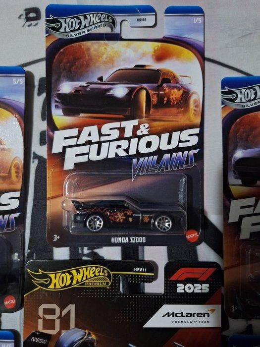 Hot Wheels 1:64 - Modelauto (6) - *No Reserve*2025 Hot, Hobby en Vrije tijd, Modelauto's | 1:5 tot 1:12