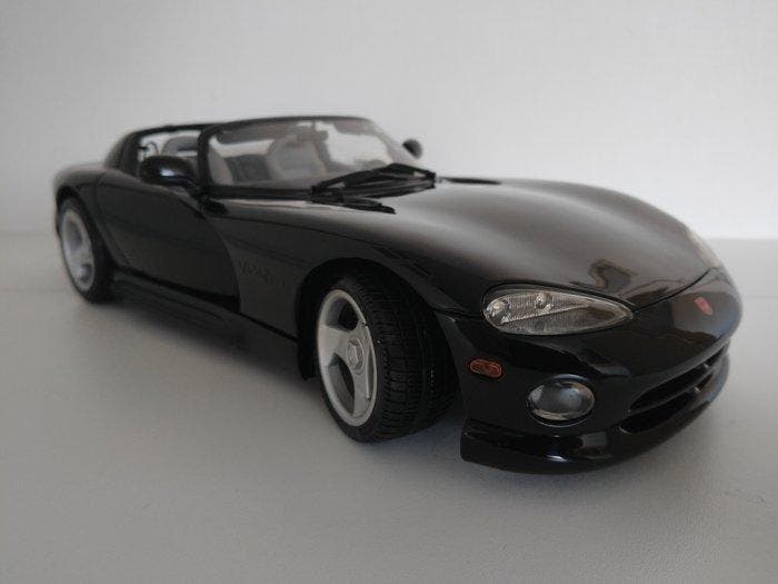 Anson 1:12 - Modelauto - Dodge Viper RT/10, Hobby & Loisirs créatifs, Voitures miniatures | 1:5 à 1:12
