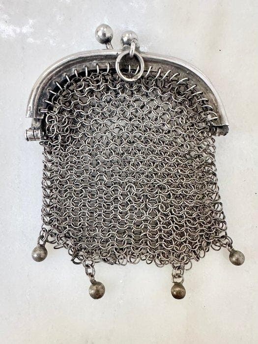 Figurine - Coin purse - Argent massif, Antiquités & Art, Antiquités | Argent & Or