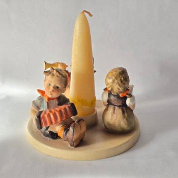 Goebel - Beeldje - Hummel #388 - Little Band Candle Holder -