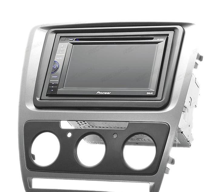 FACADE AUTORADIO EN GRIS RADIO 2 DIN POUR SKODA OCTAVIA 08-1, Auto diversen, Autoradio's, Verzenden