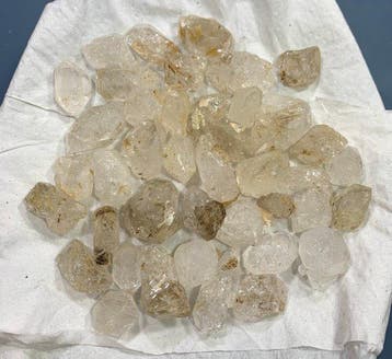 Aigue-marine et cristaux de quartz fenêtre — Lot de cristaux