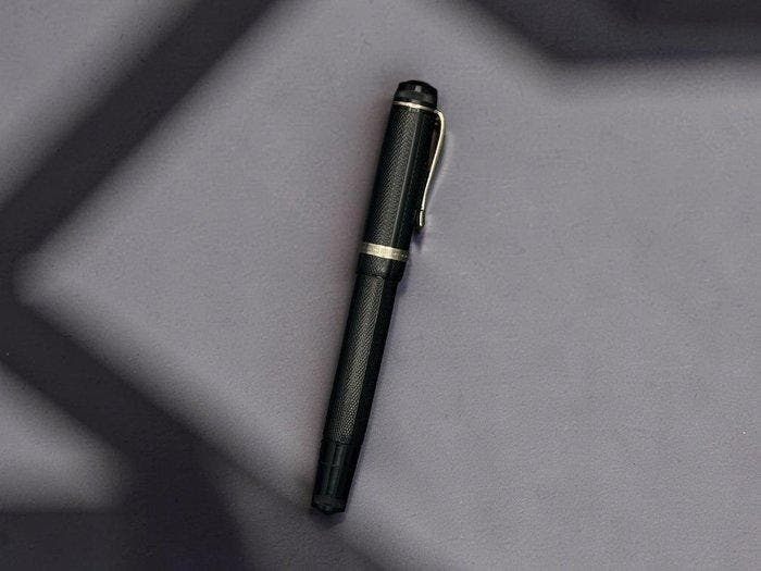Pelikan - Elite 125 - Zonder minimumprijs - Vulpen, Verzamelen, Pennenverzamelingen