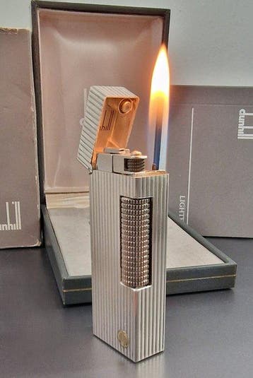 Dunhill - Briquet de poche - Métal argenté, Verzamelen, Nieuw