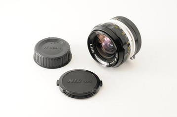 Nikon Nikkor-N Auto 2,8/24mm [#1363] Cameralens