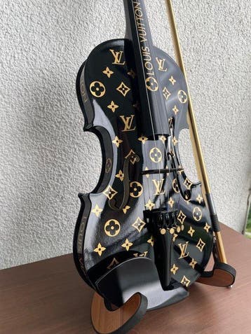J.Reinhardt - Custom Louis Vuitton Violin - Noir & Gold