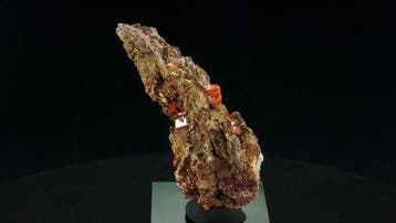 wulfeniet - Red Cloud mine, Painted Rocks mountains,